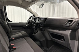 valkoinen Toyota Proace Verso 2022 kuva 16.