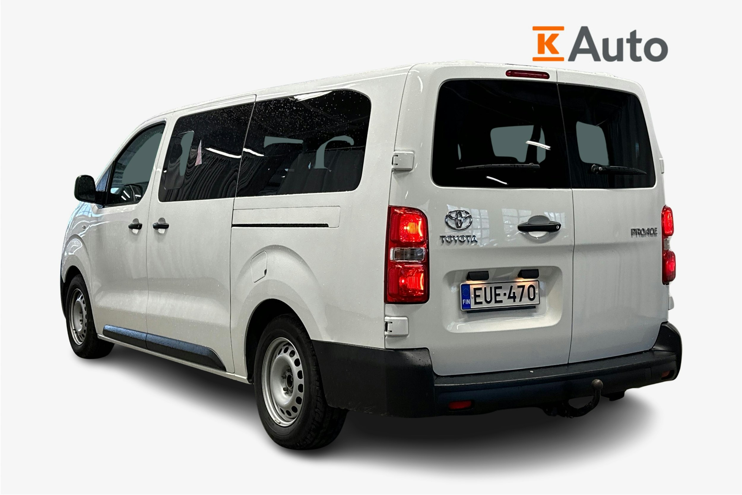 valkoinen Toyota Proace Verso 2022 kuva 2.