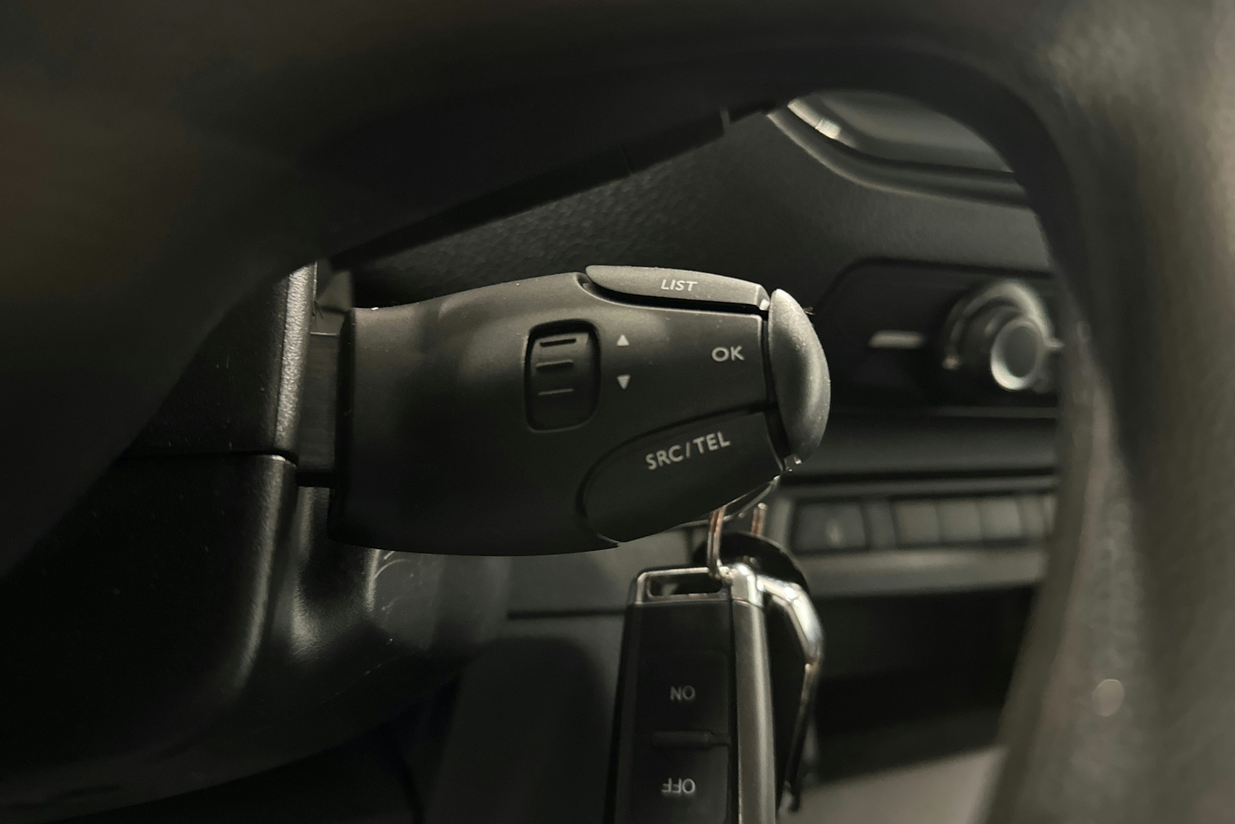 valkoinen Toyota Proace Verso 2022 kuva 12.