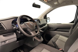 valkoinen Toyota Proace Verso 2022 kuva 3.