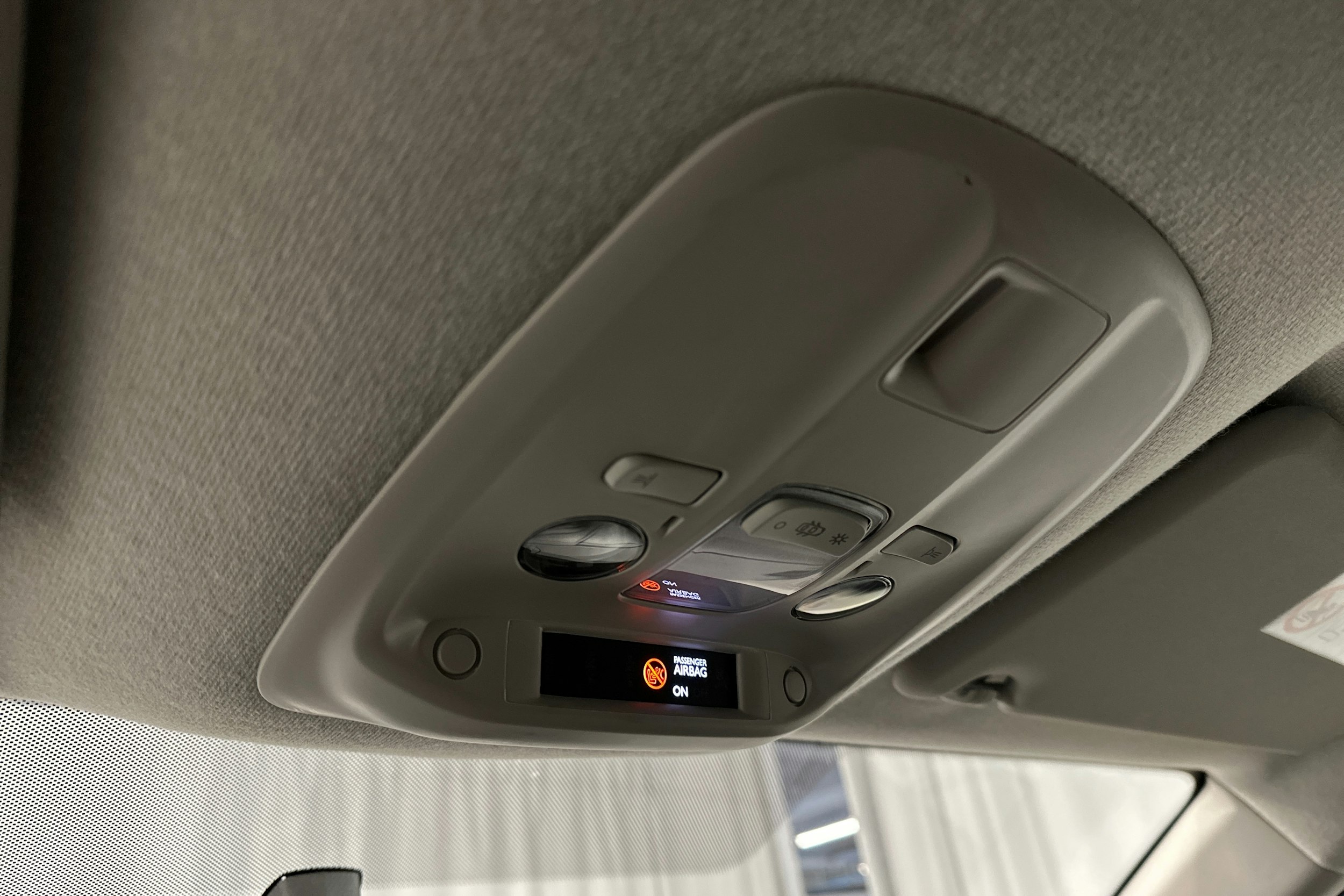 valkoinen Toyota Proace Verso 2022 kuva 14.