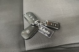 valkoinen Toyota Proace Verso 2022 kuva 23.