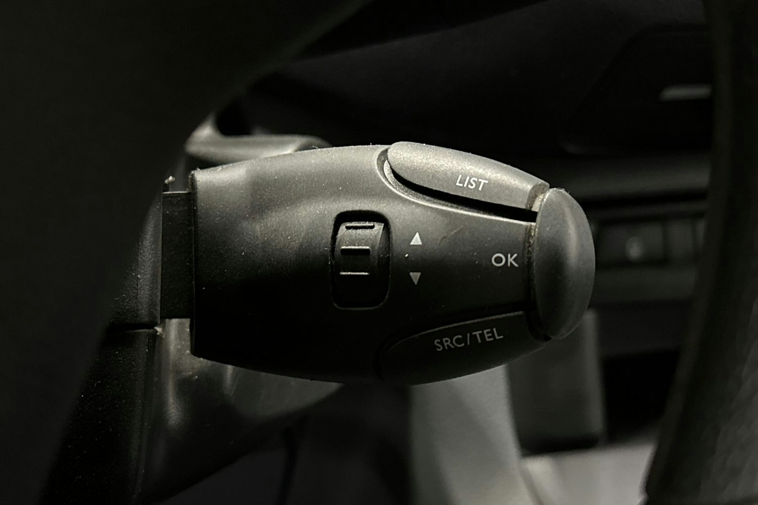 valkoinen Toyota Proace Verso 2022 kuva 17.