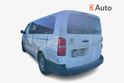valkoinen Toyota Proace Verso 2022 kuva 2.