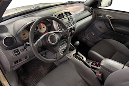 ruskea (beige) Toyota RAV4 2002 kuva 7.