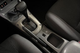 ruskea (beige) Toyota RAV4 2002 kuva 18.
