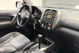 harmaa Toyota RAV4 2005 kuva 15.
