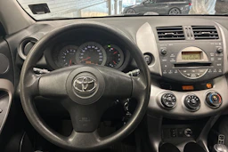 Hopea Toyota RAV4 2006 kuva 15.