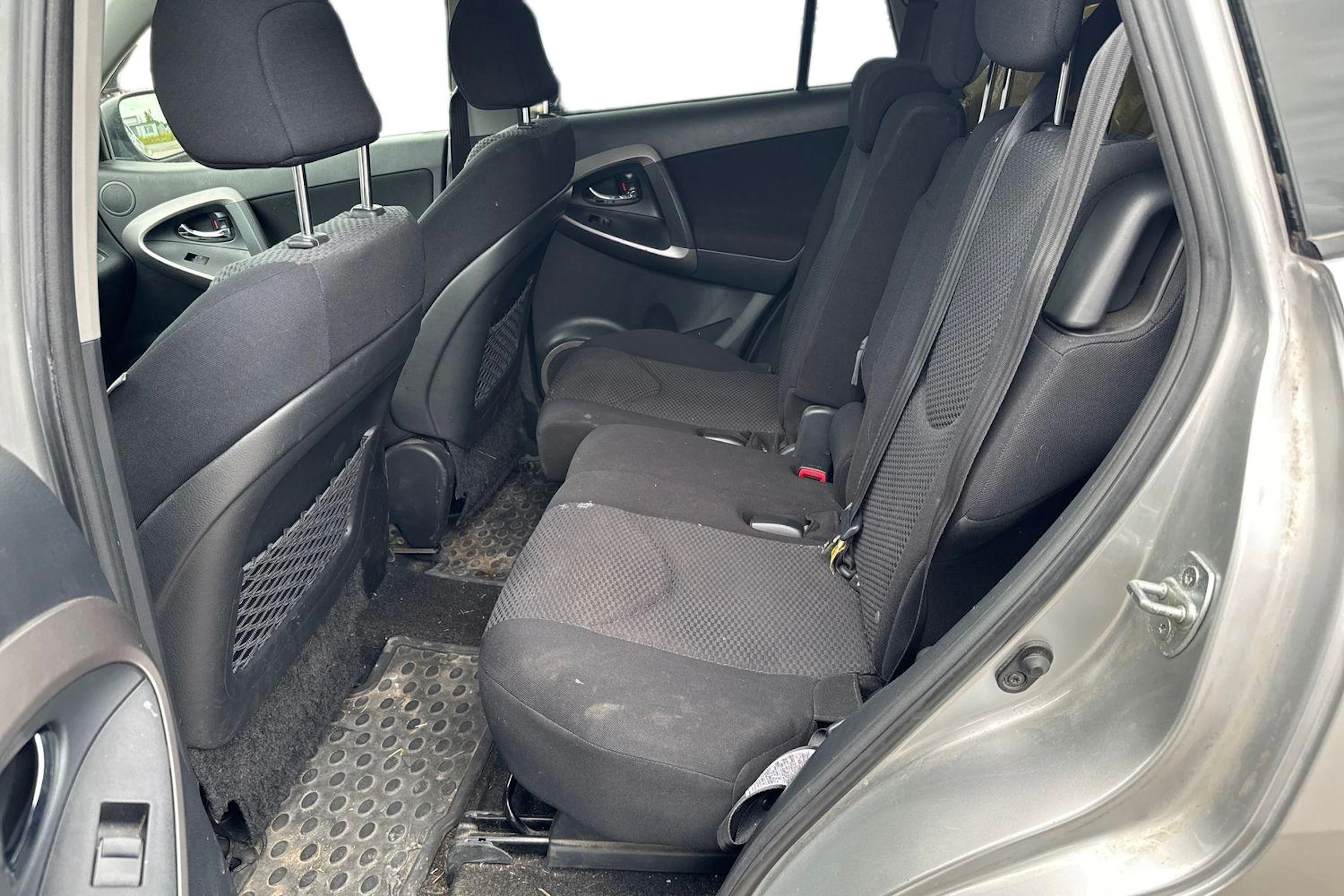 hopea Toyota RAV4 2006 kuva 8.