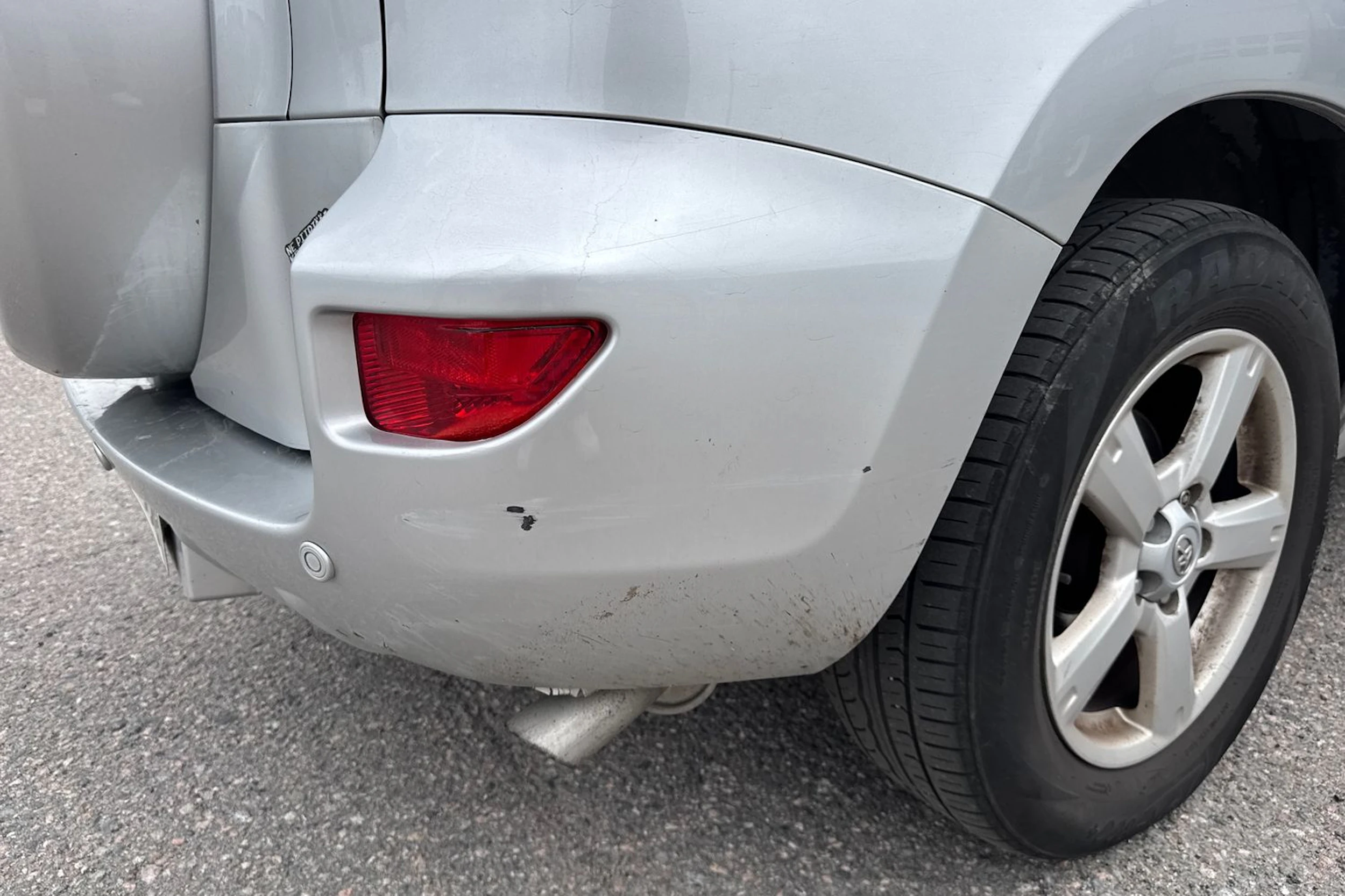 hopea Toyota RAV4 2006 kuva 13.