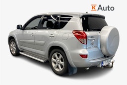 harmaa Toyota RAV4 2006 kuva 2.