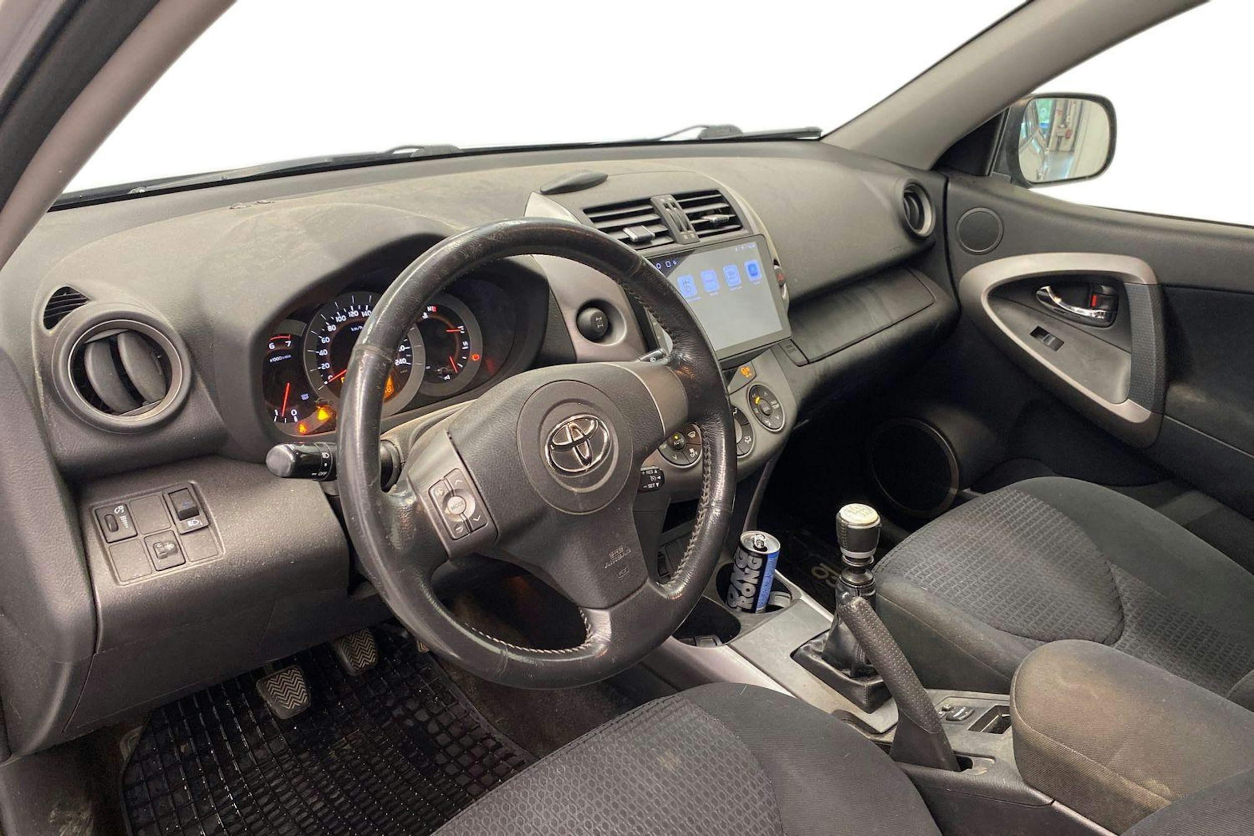 harmaa Toyota RAV4 2006 kuva 6.