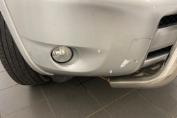 harmaa Toyota RAV4 2006 kuva 26.