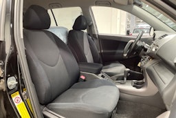 musta Toyota RAV4 2006 kuva 19.