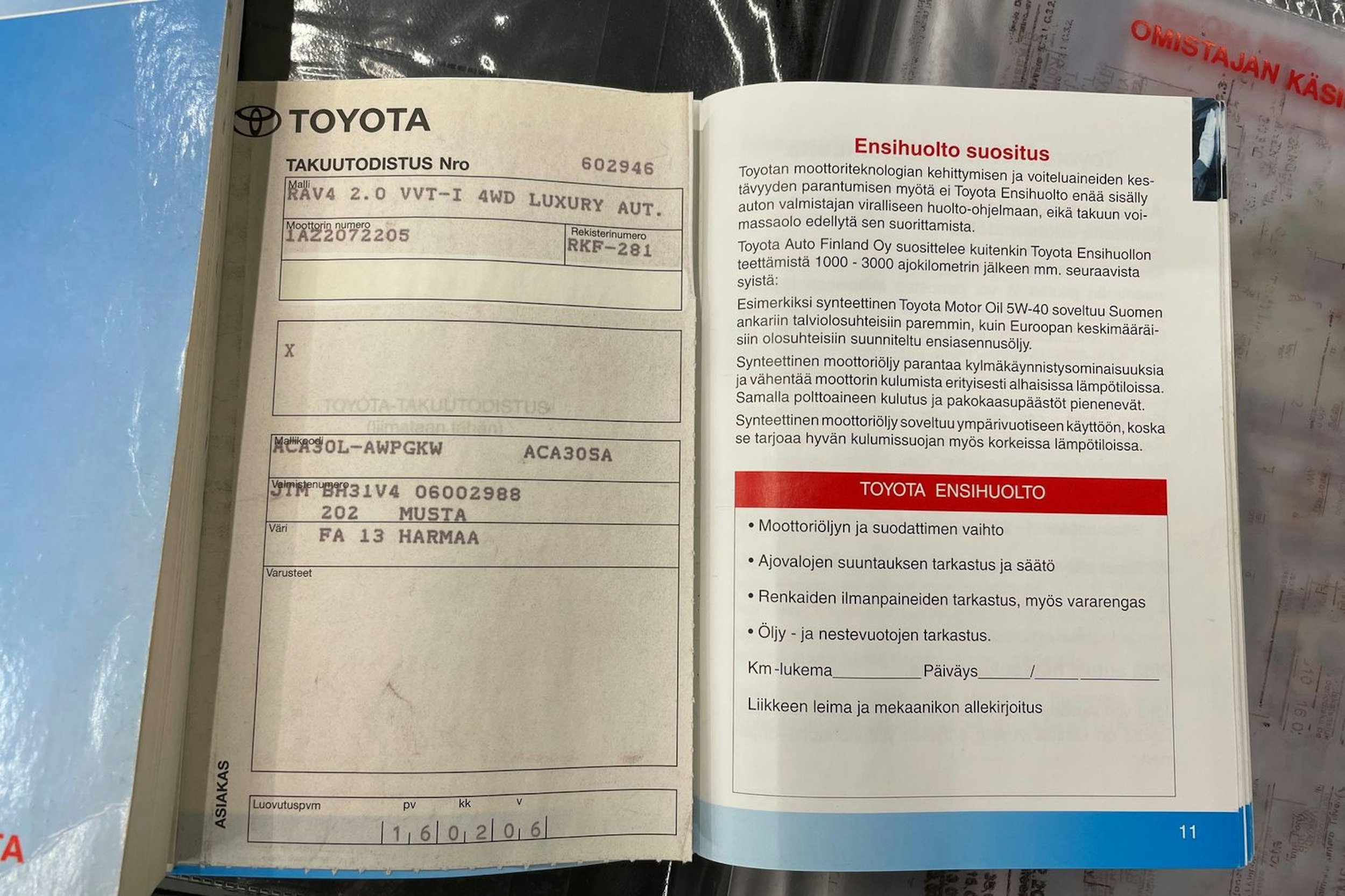 Musta Toyota RAV4 2006 kuva 27.