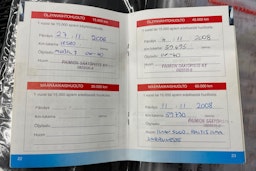 Musta Toyota RAV4 2006 kuva 28.