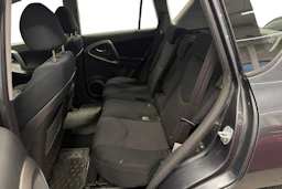 harmaa Toyota RAV4 2006 kuva 8.