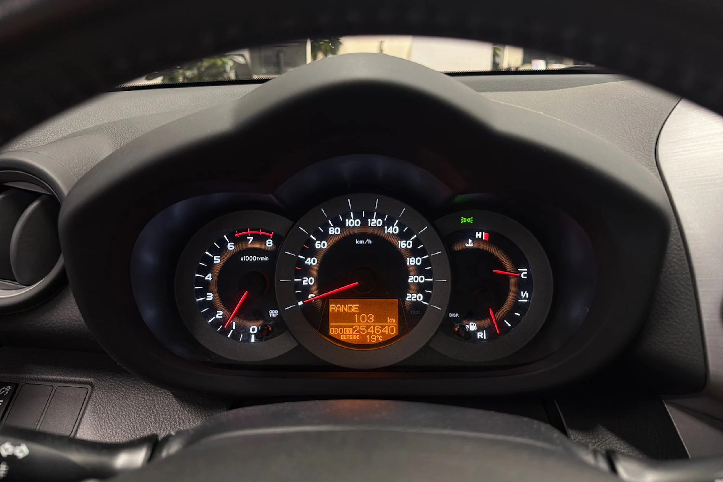 harmaa Toyota RAV4 2006 kuva 11.