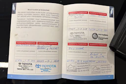 harmaa Toyota RAV4 2006 kuva 16.