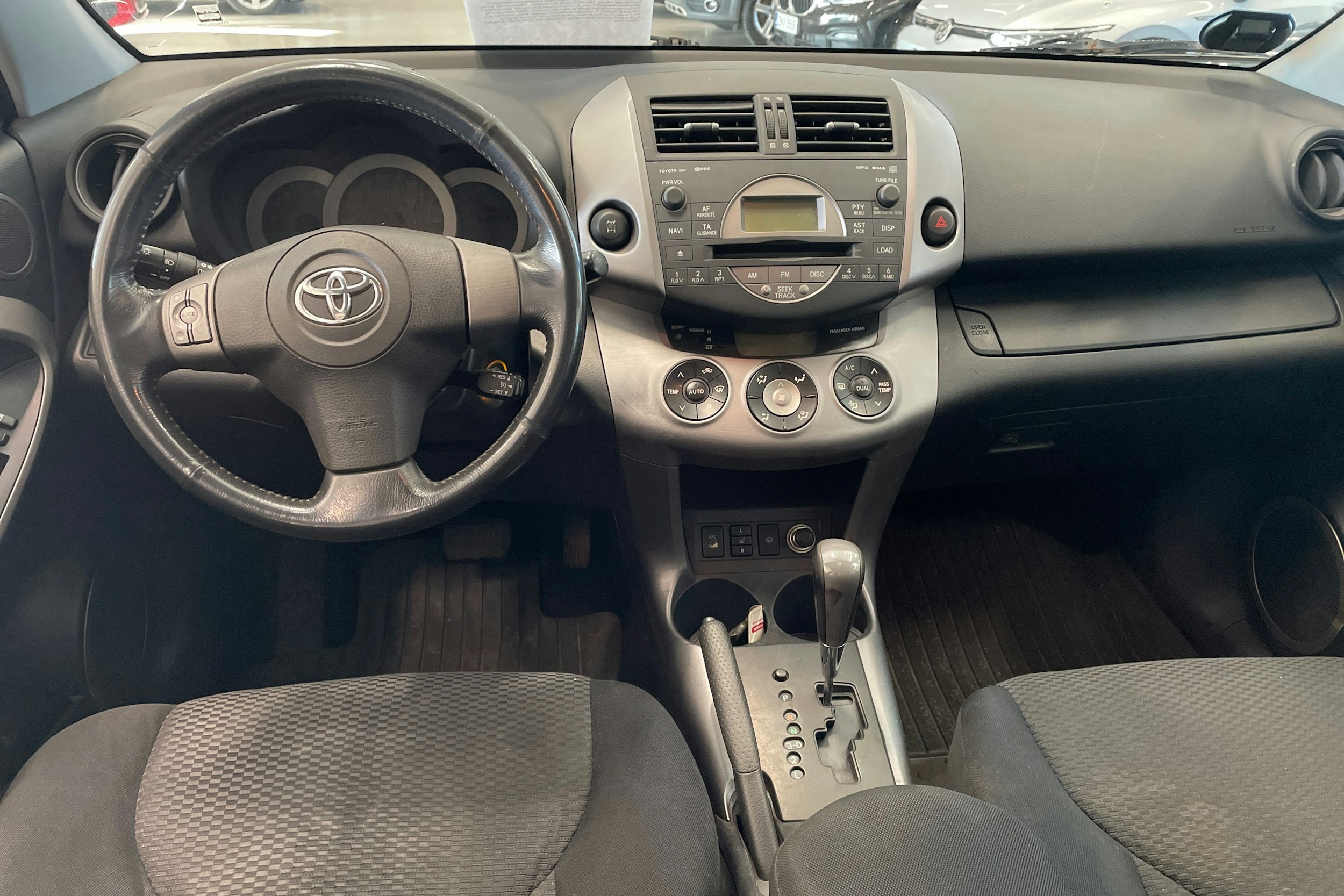 ruskea (beige) Toyota RAV4 2006 kuva 7.