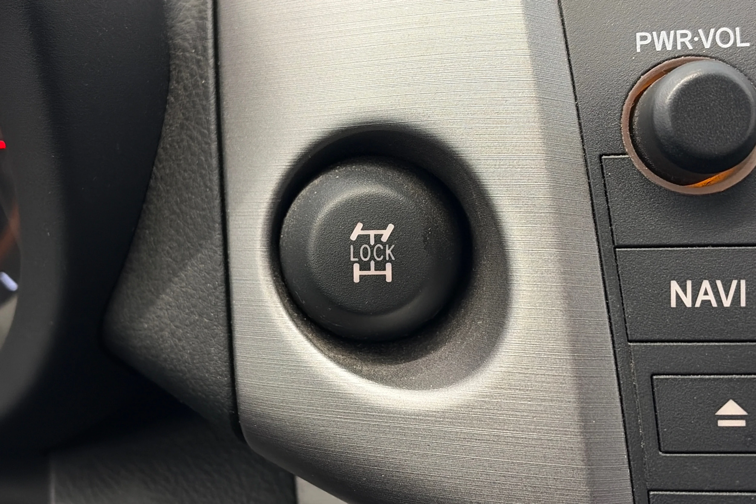 harmaa Toyota RAV4 2007 kuva 24.