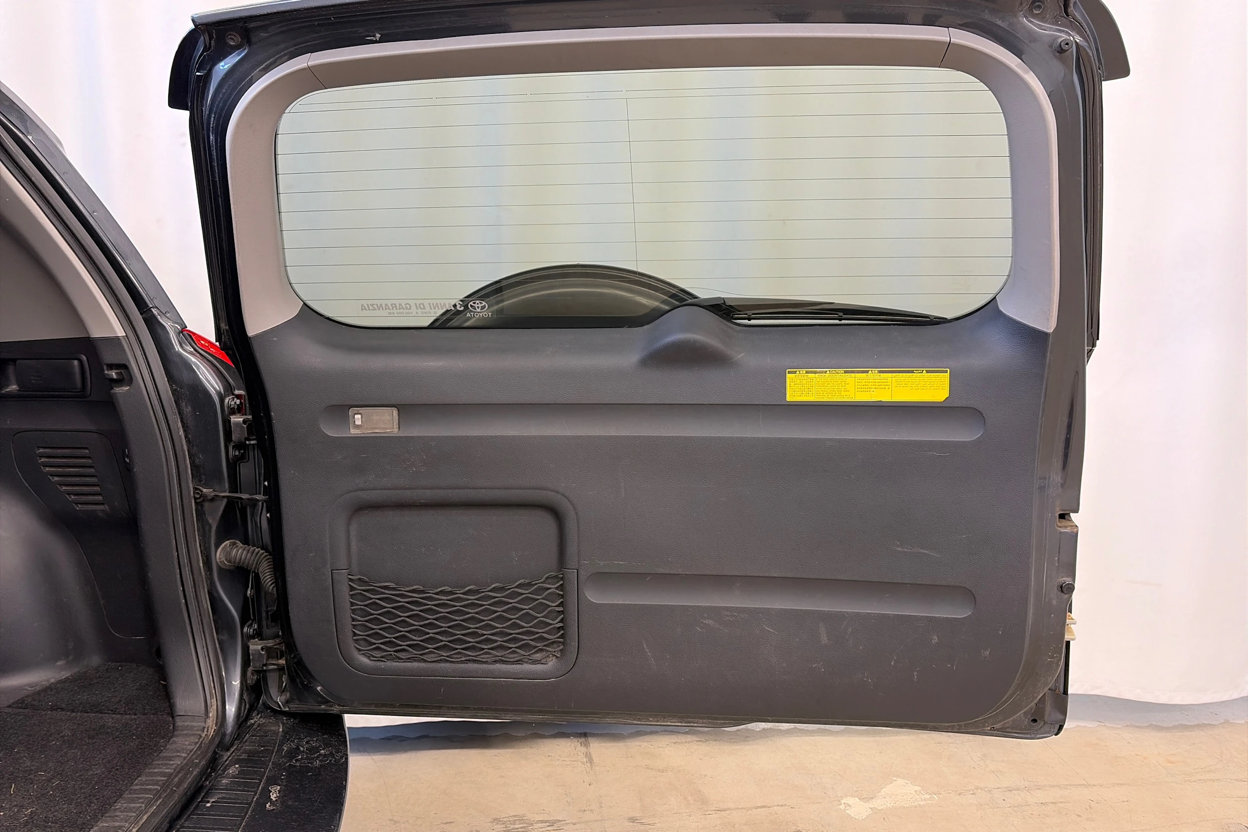 harmaa Toyota RAV4 2007 kuva 35.