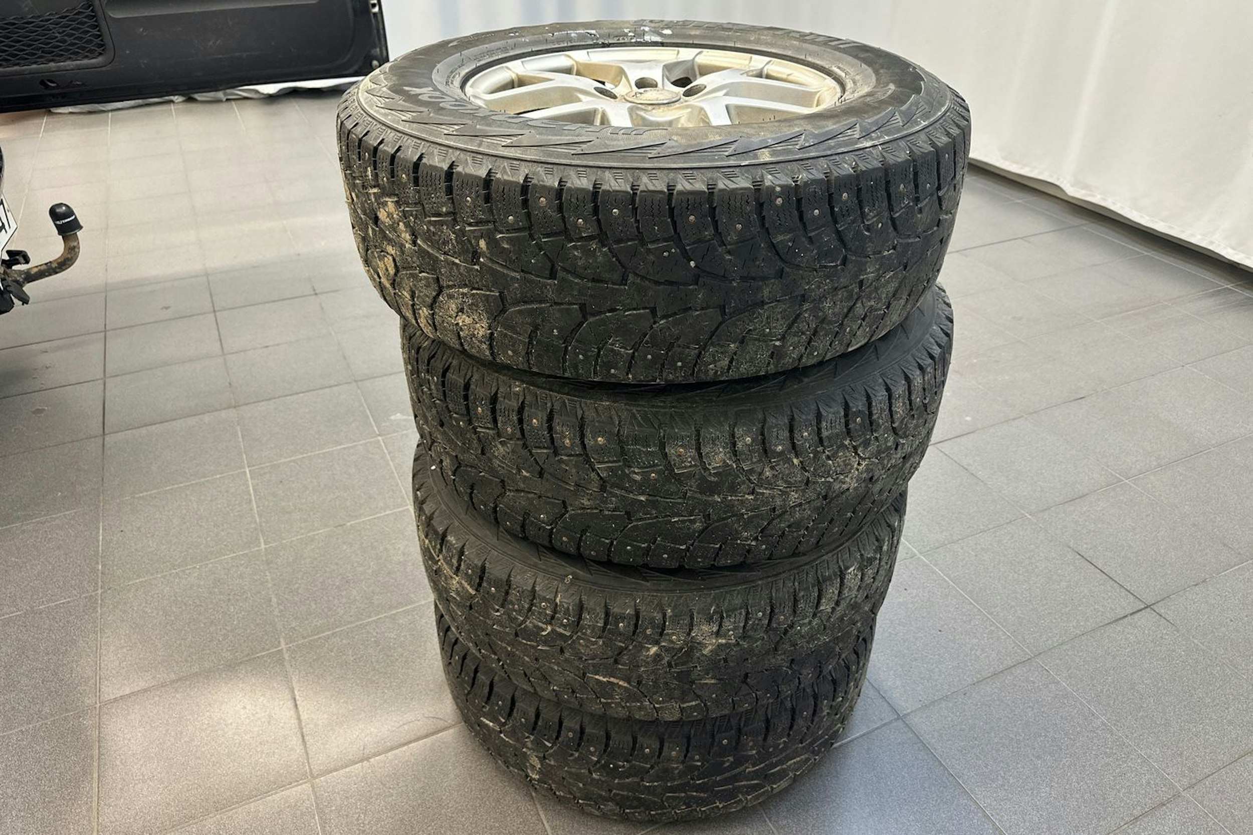 harmaa Toyota RAV4 2007 kuva 12.