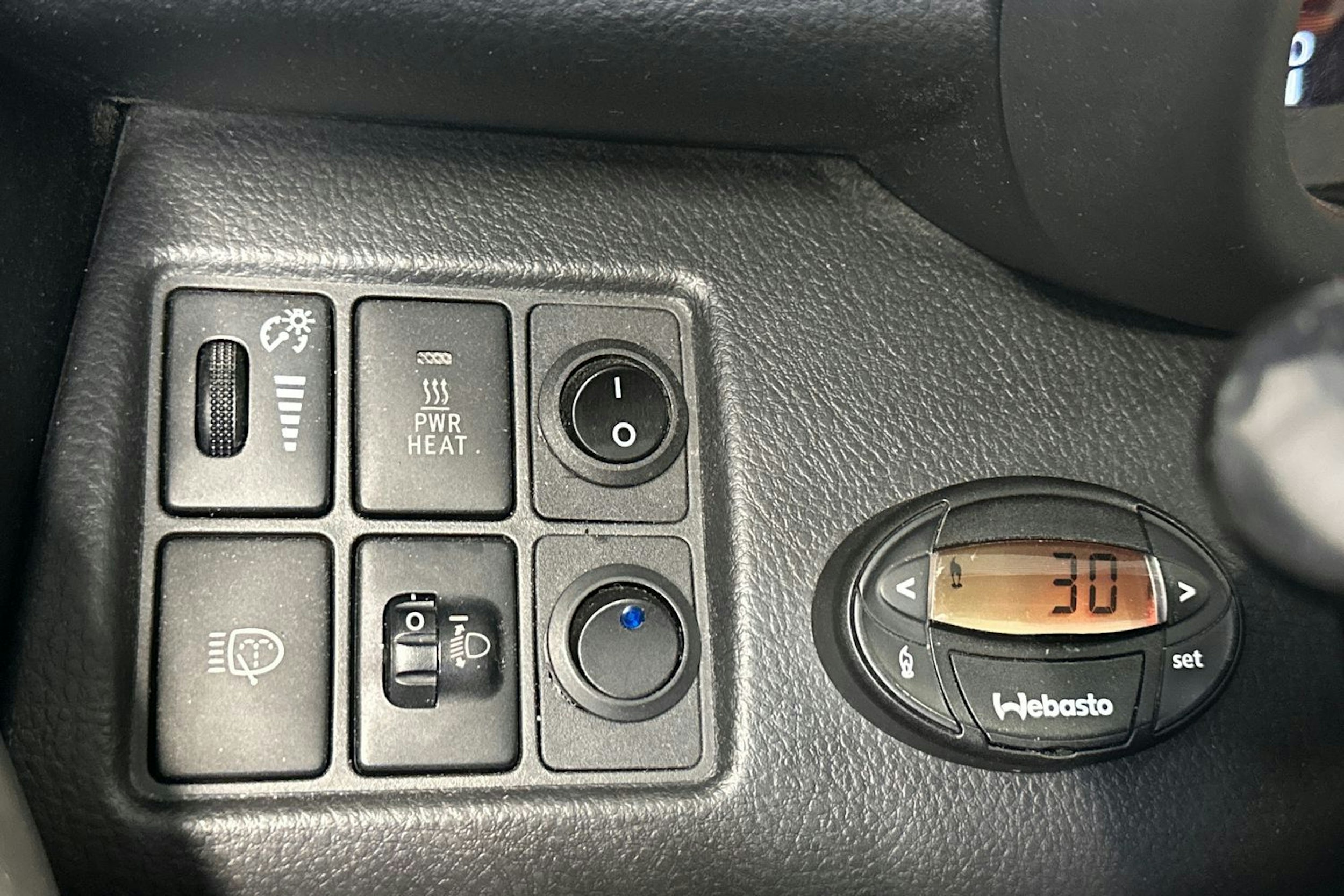 harmaa Toyota RAV4 2007 kuva 23.