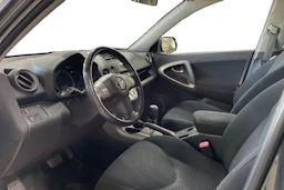 Harmaa Toyota RAV4 2008 kuva 6.