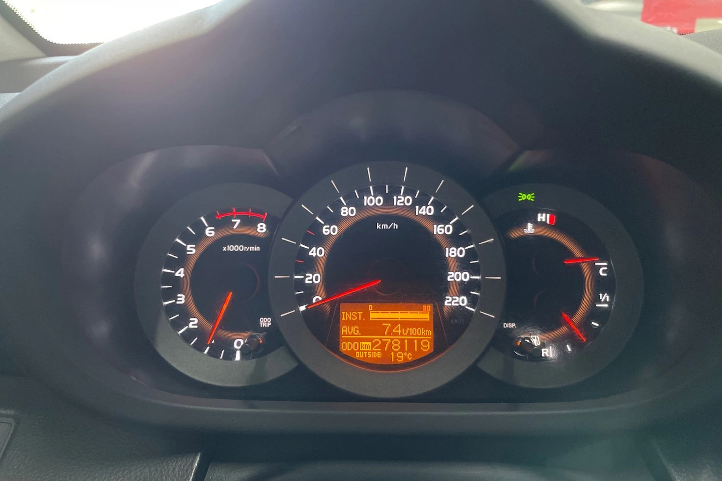 Harmaa Toyota RAV4 2008 kuva 12.