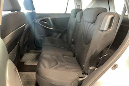 met. hopea Toyota RAV4 2008 kuva 8.