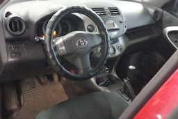 punainen Toyota RAV4 2008 kuva 3.