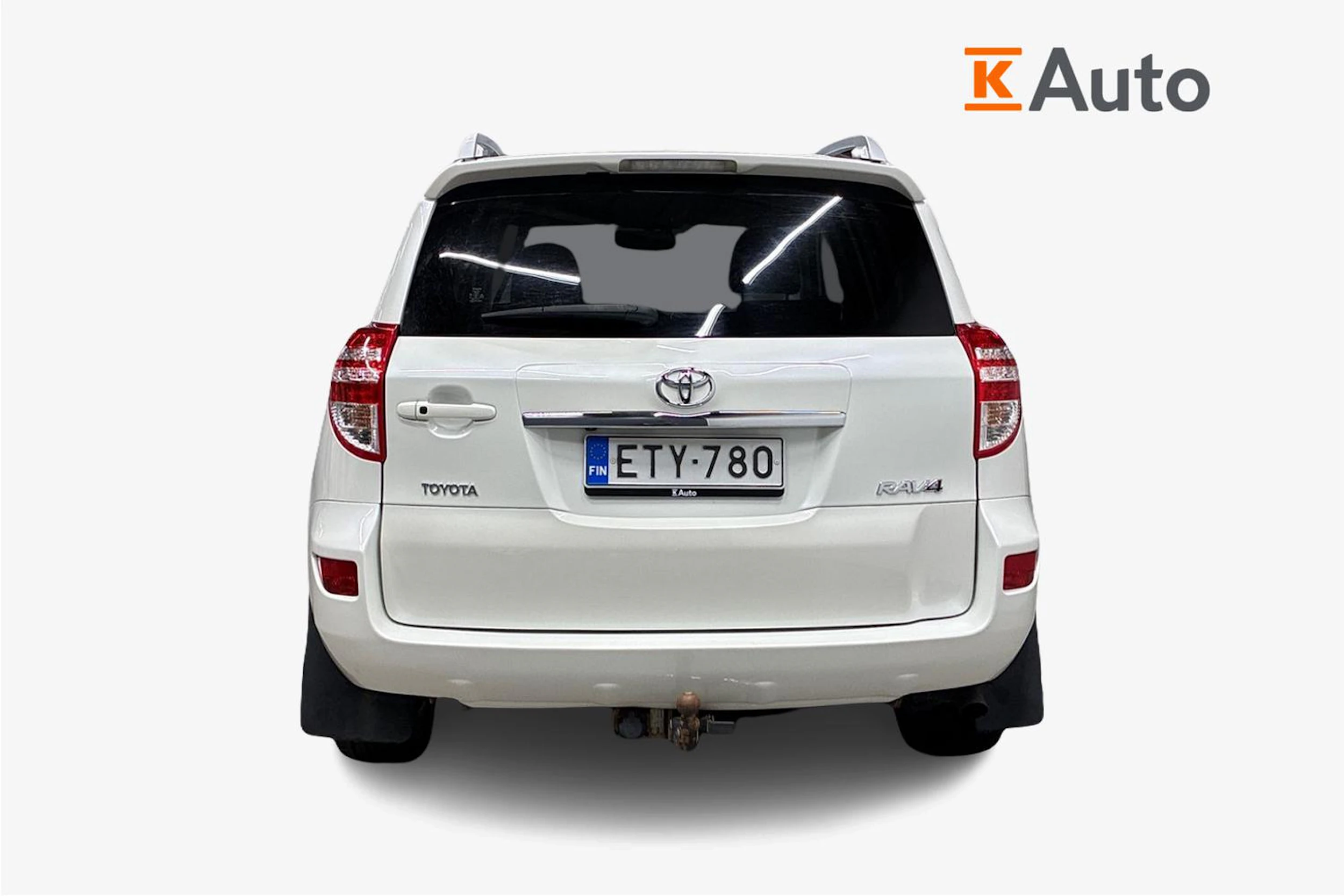 Valkoinen Toyota RAV4 2012 kuva 3.