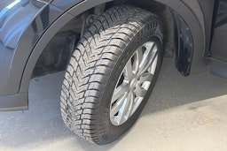 musta Toyota RAV4 2013 kuva 13.