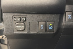 musta Toyota RAV4 2013 kuva 16.