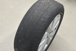 musta Toyota RAV4 2013 kuva 26.