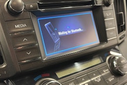 musta Toyota RAV4 2013 kuva 29.