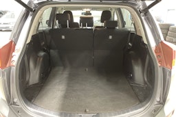 Harmaa Toyota RAV4 2013 kuva 15.