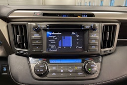 Harmaa Toyota RAV4 2013 kuva 18.