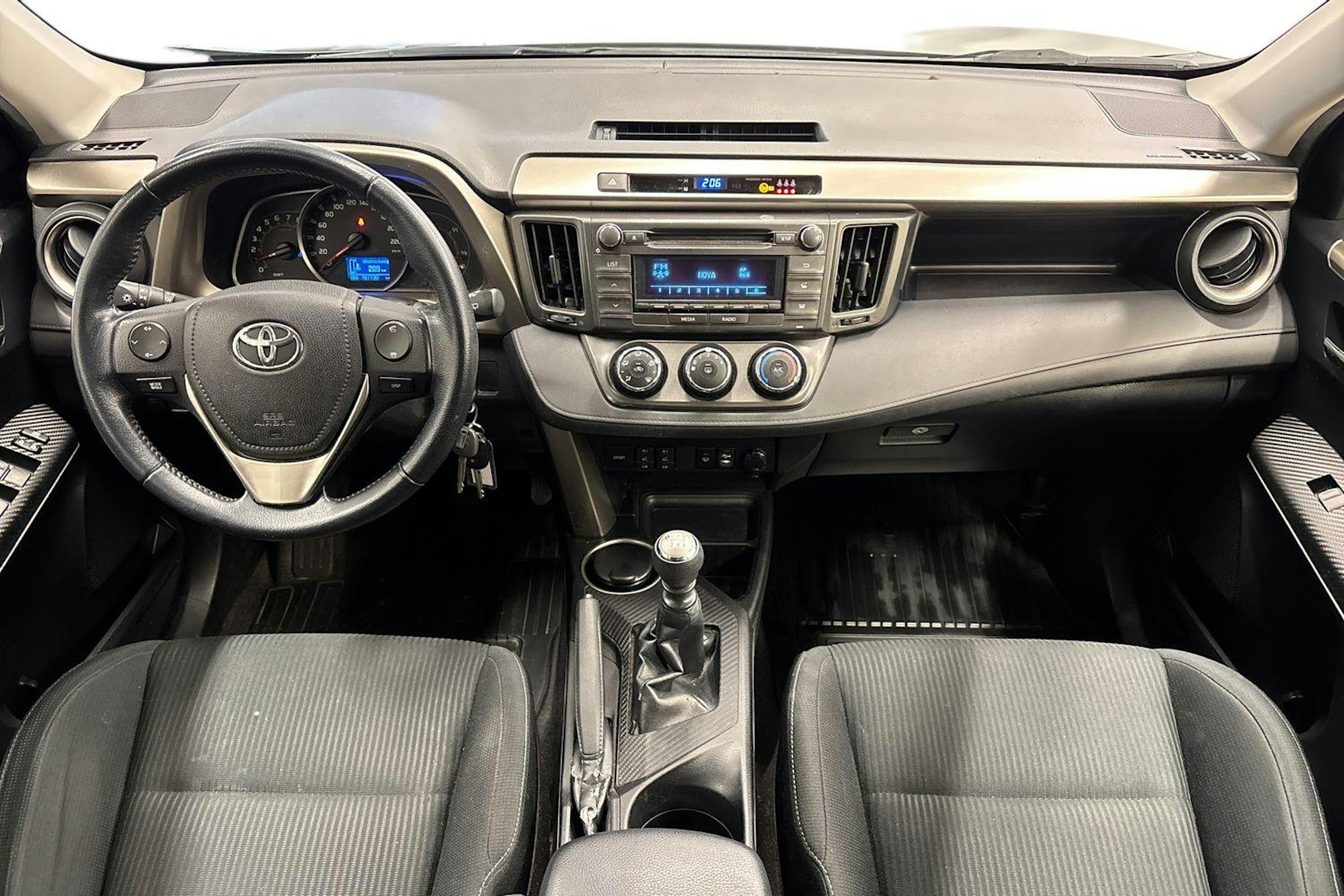 ruskea (beige) Toyota RAV4 2013 kuva 9.