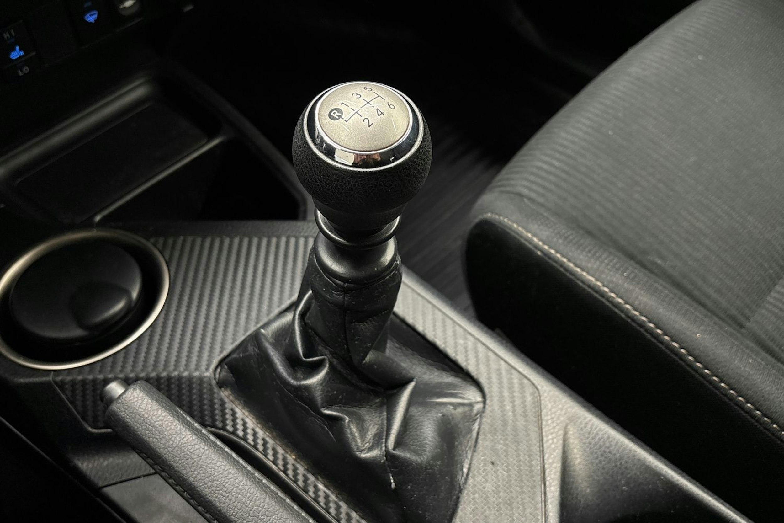 ruskea (beige) Toyota RAV4 2013 kuva 20.