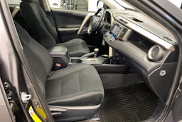 harmaa Toyota RAV4 2013 kuva 18.