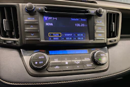 harmaa Toyota RAV4 2013 kuva 24.