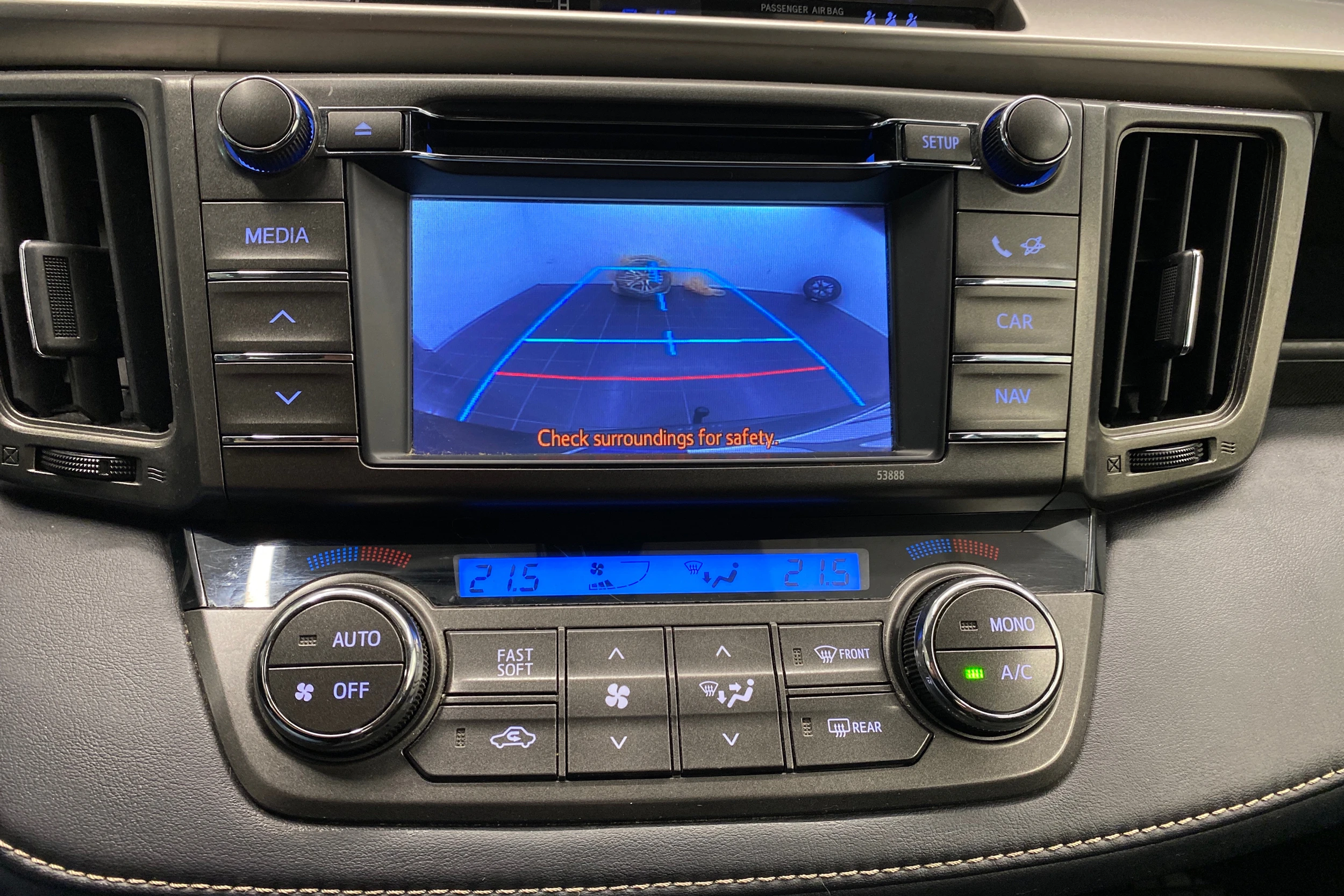 harmaa Toyota RAV4 2013 kuva 25.