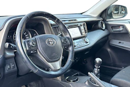 valkoinen Toyota RAV4 2014 kuva 3.