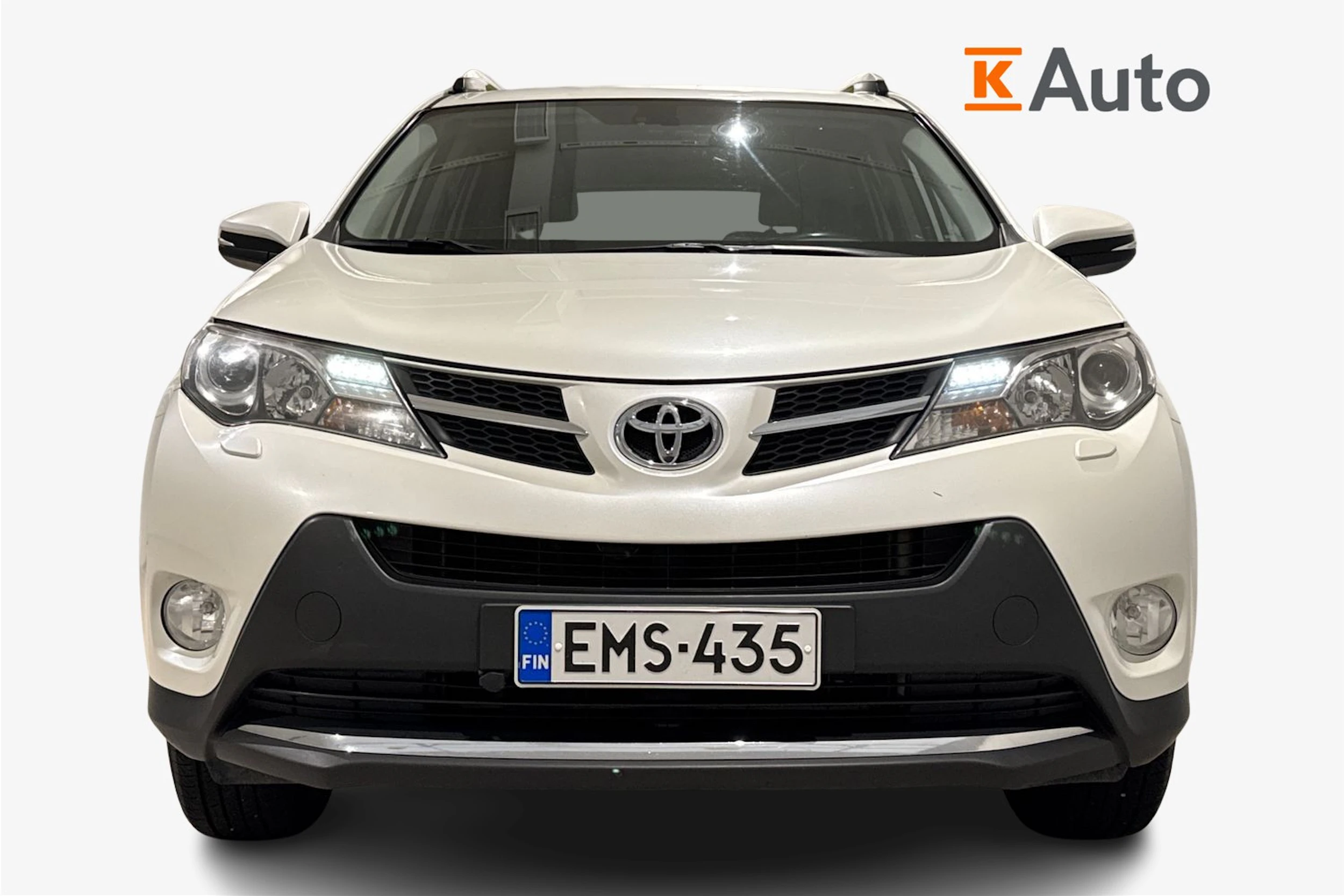 valkoinen Toyota RAV4 2014 kuva 5.