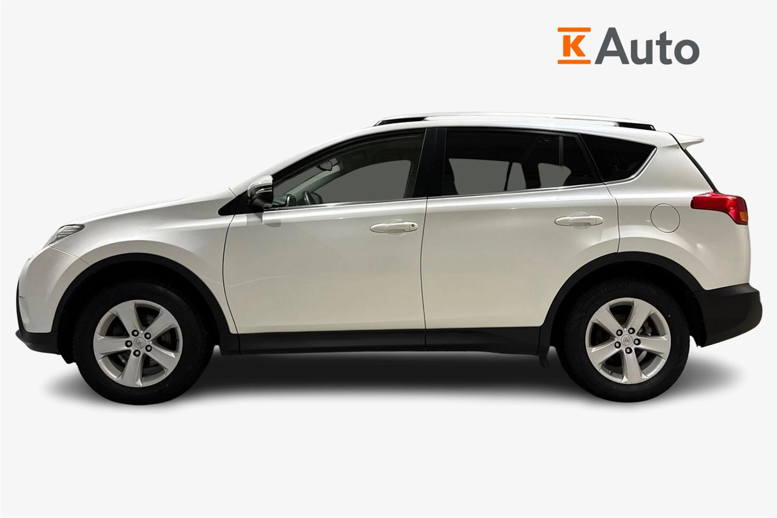 valkoinen Toyota RAV4 2014 kuva 7.