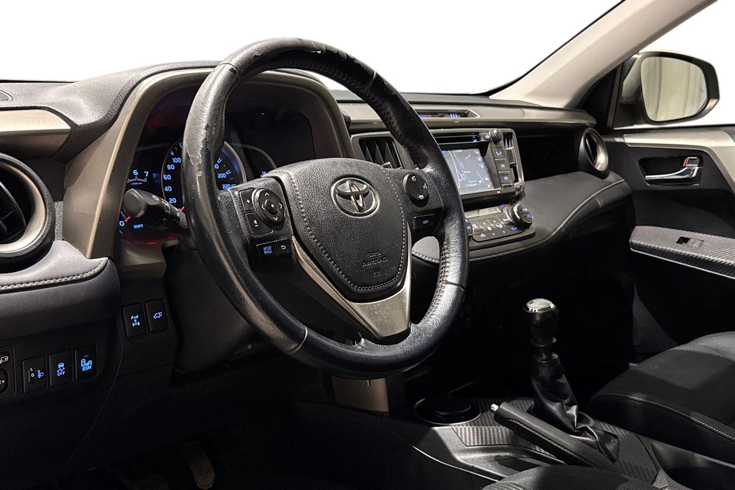 valkoinen Toyota RAV4 2014 kuva 8.