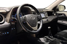 valkoinen Toyota RAV4 2014 kuva 8.