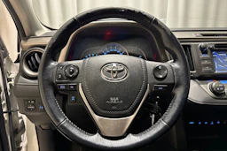 valkoinen Toyota RAV4 2014 kuva 18.